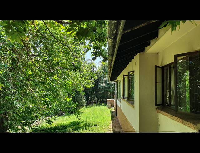 4 BEDROOM FREEHOLD FOR SALE IN WESTVILLE